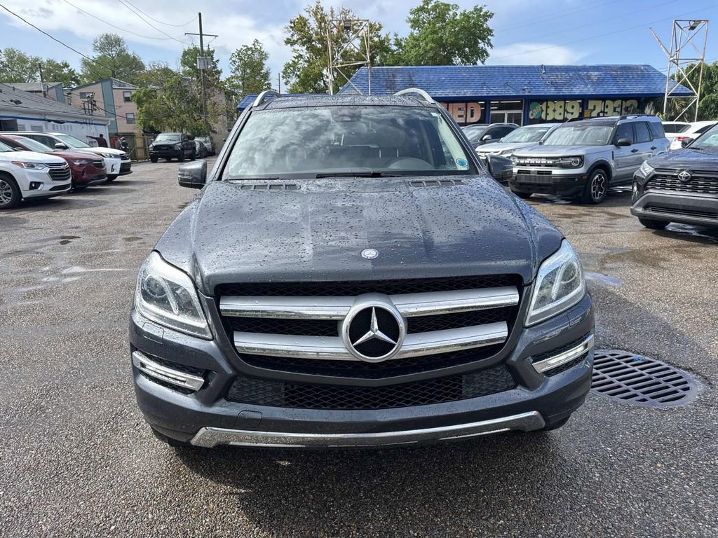 Used 2016 Mercedes-Benz GL 450 4MATIC image 2