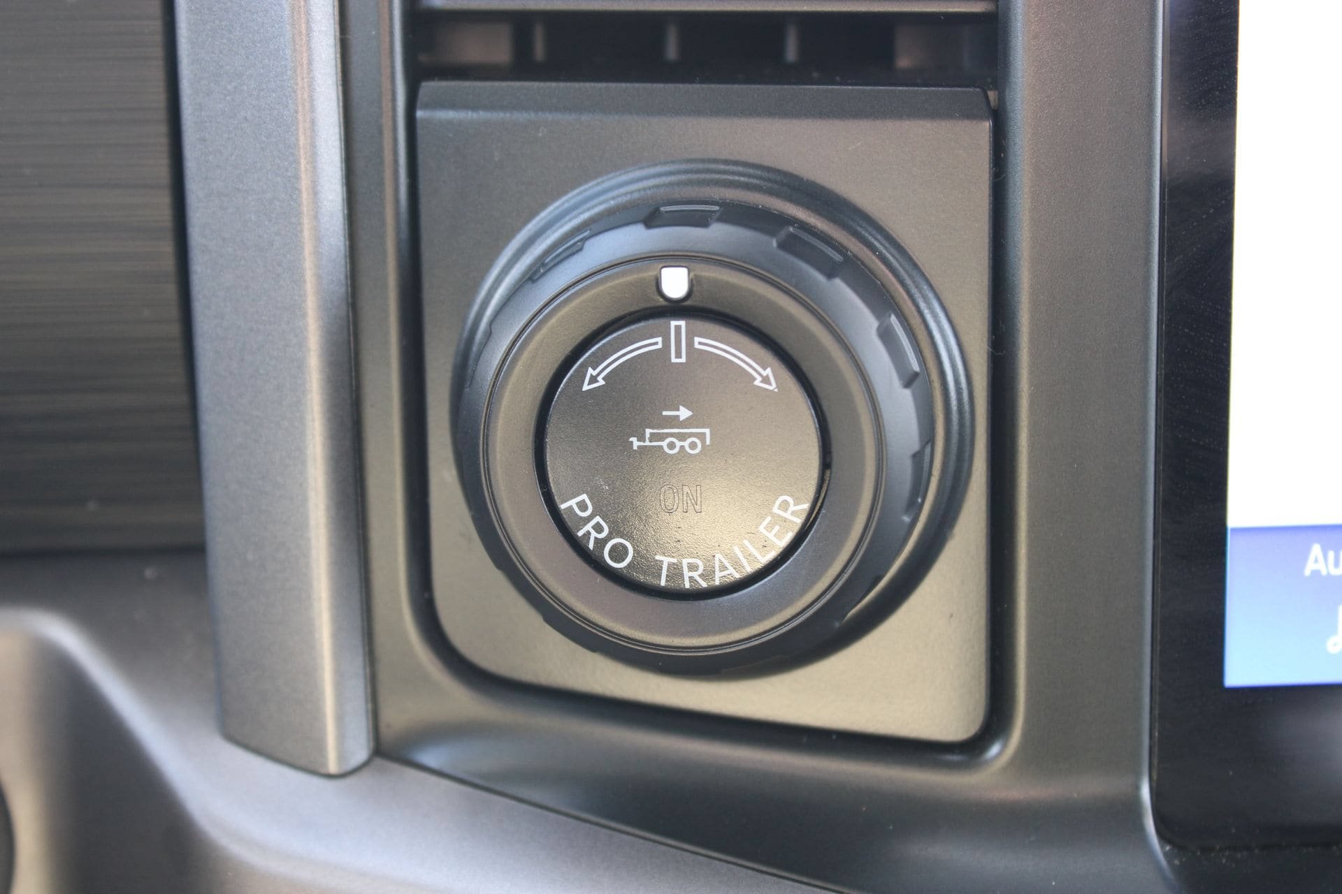 Used 2024 Ford F150 XLT w/ Tow/Haul Package AWD/4WD image 35