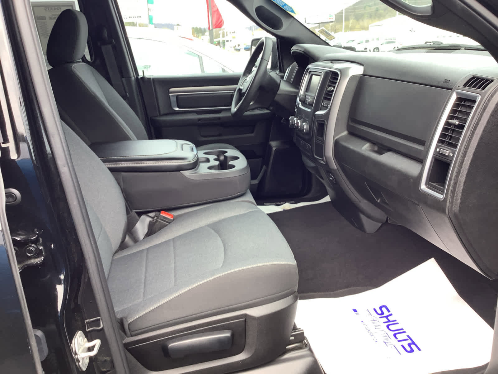 Used 2022 RAM 1500 Classic Warlock image 7