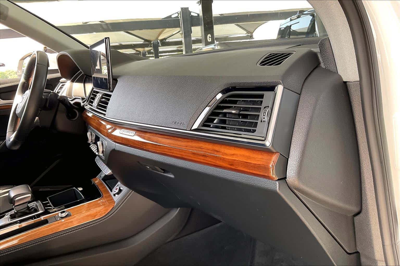 Used 2023 Audi Q5 2.0T Premium Plus AWD/4WD image 18