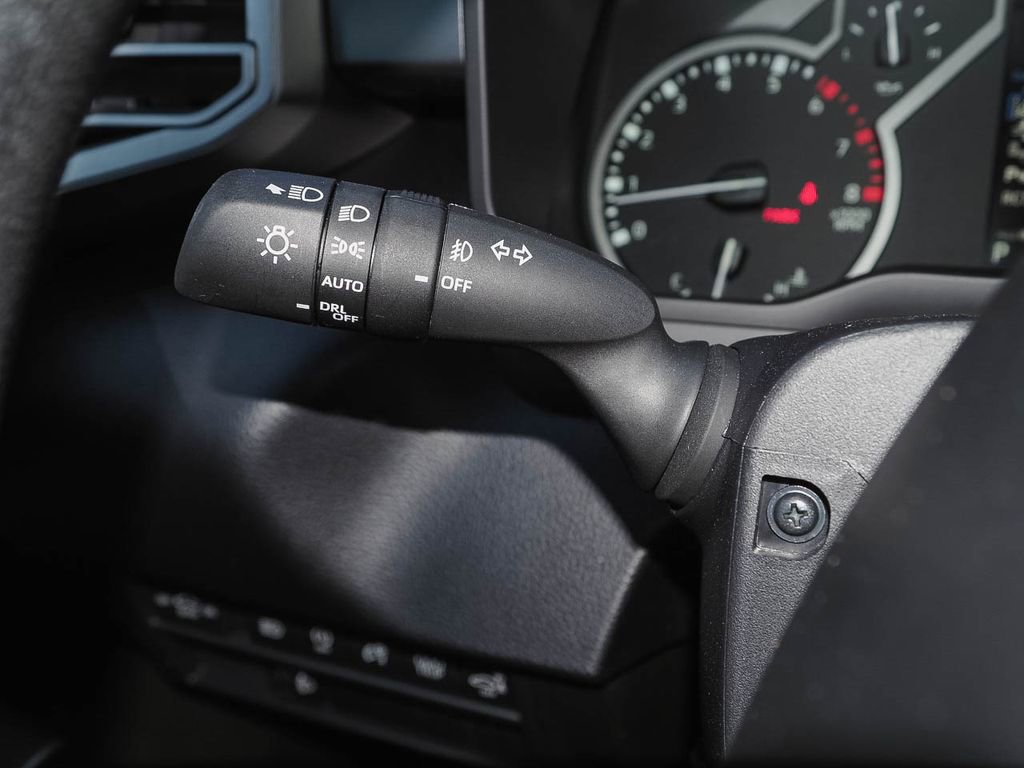 Used 2025 Toyota Tundra SR5 w/ SR5 Convenience Package image 26