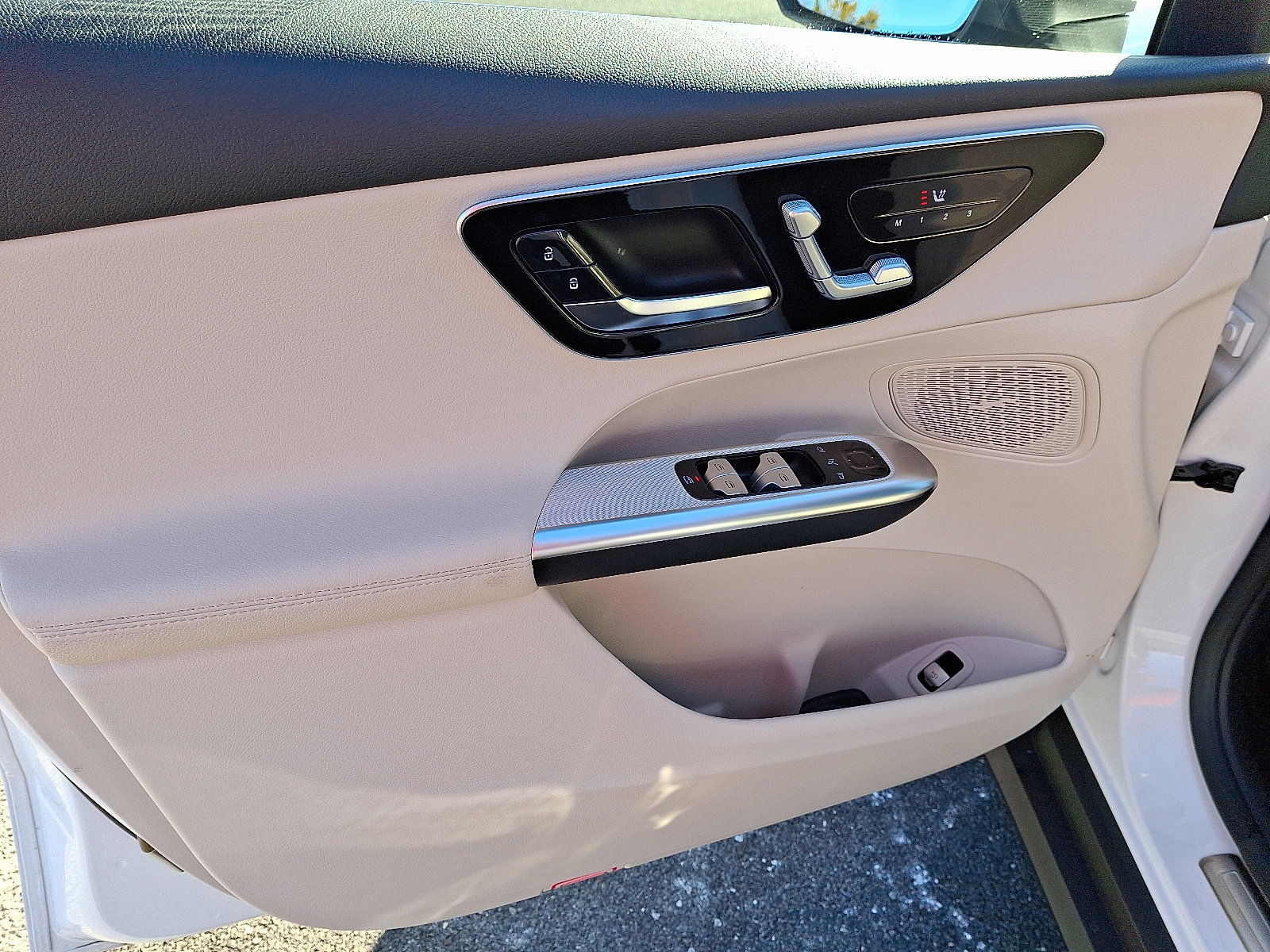 Certified 2026 Mercedes-Benz GLC 300 4MATIC Coupe image 12