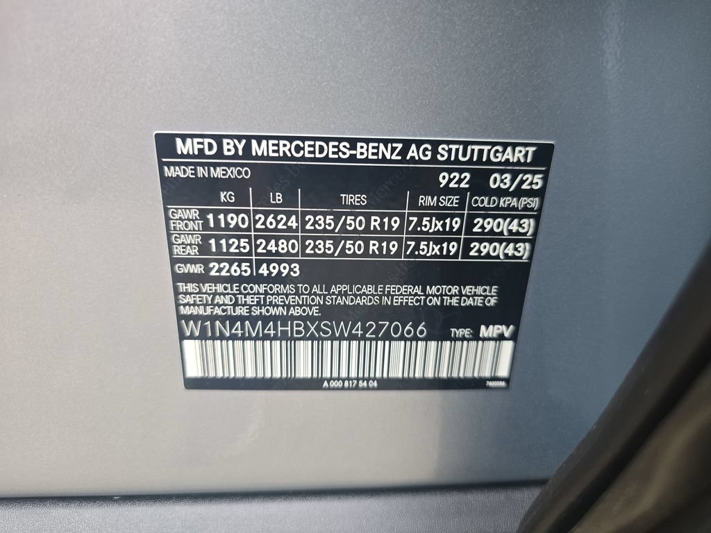 Certified 2025 Mercedes-Benz GLB 250 4MATIC image 30