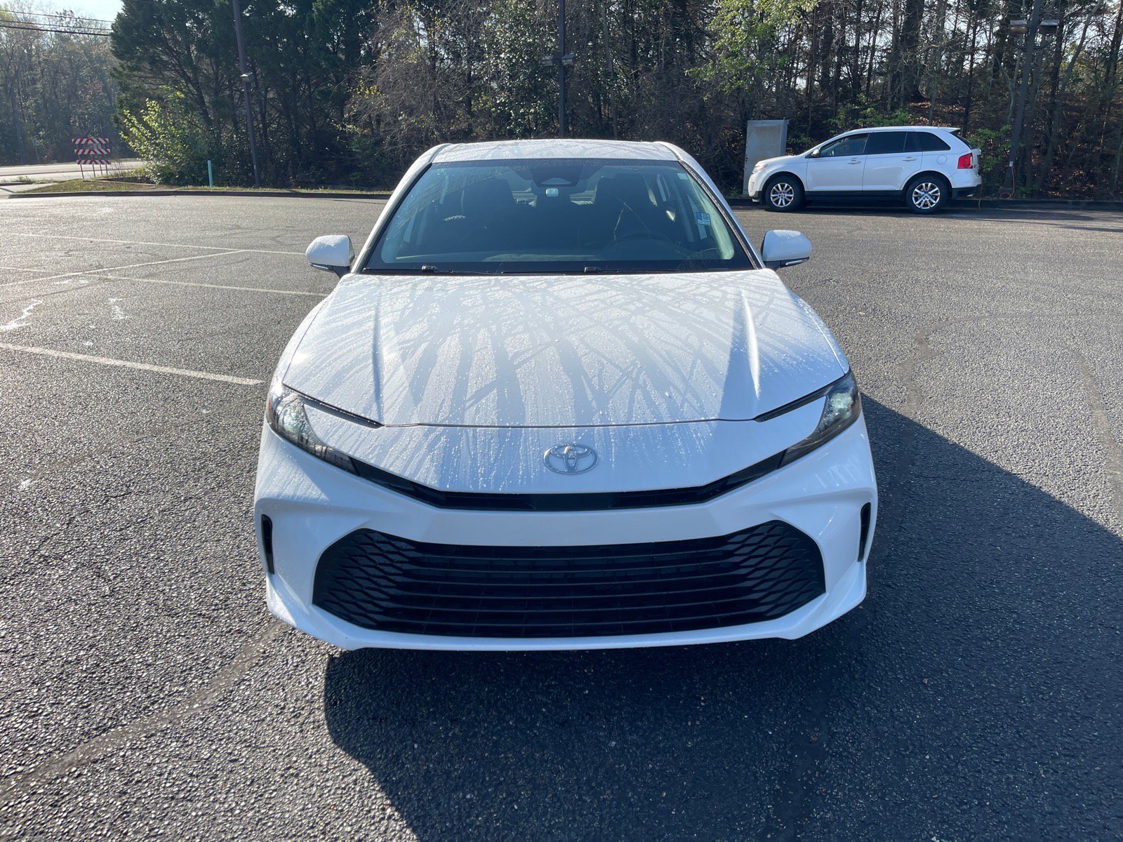 Used 2025 Toyota Camry LE w/ Convenience Package image 2
