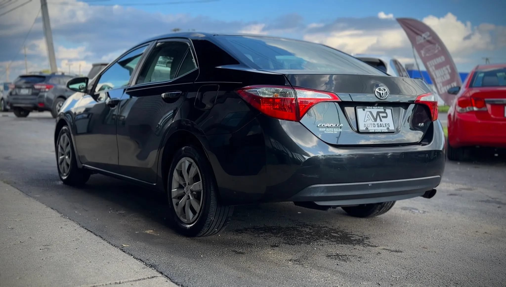 Used 2014 Toyota Corolla LE FWD image 4
