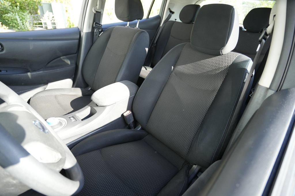 Used 2017 Nissan Leaf S w/ Charge Package FWD image 20