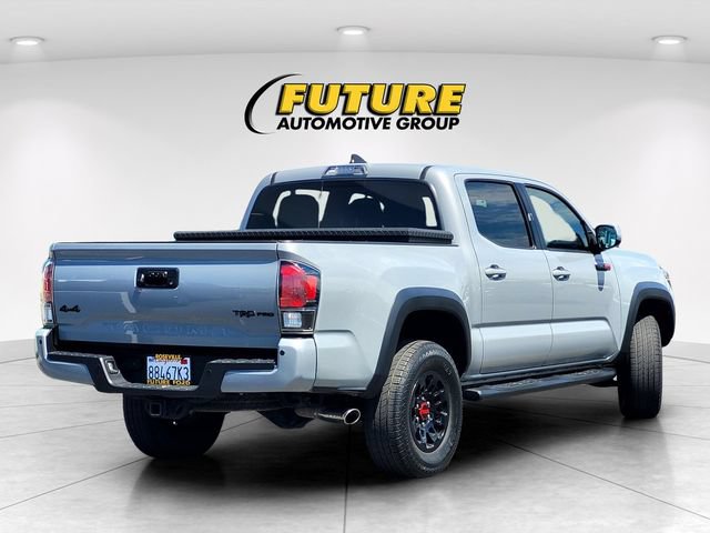 Used 2017 Toyota Tacoma TRD Pro AWD/4WD image 4