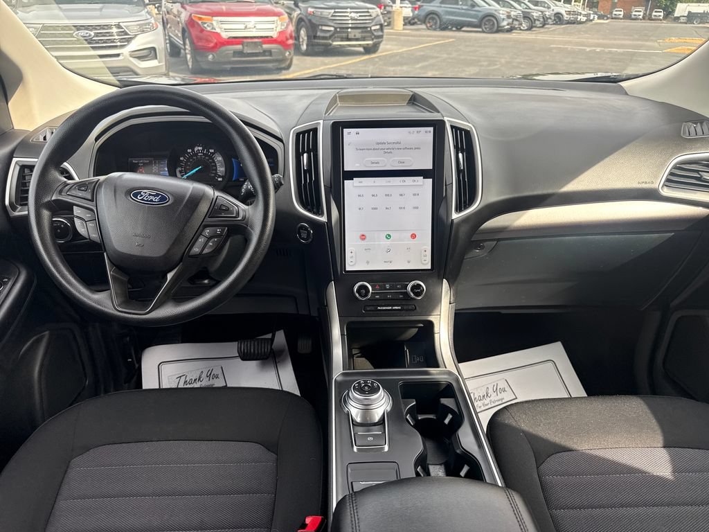 Used 2024 Ford Edge SE AWD/4WD image 17