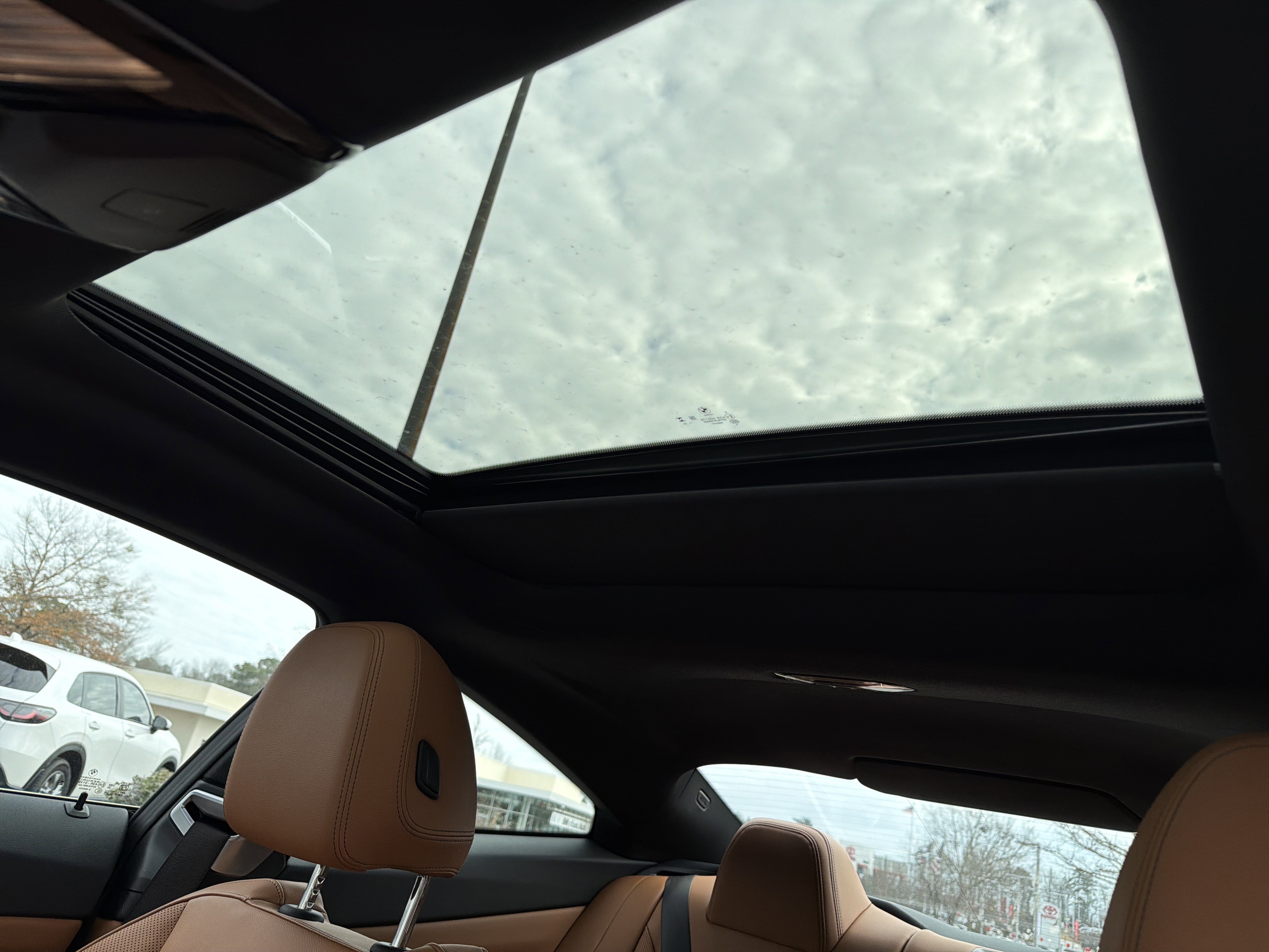 Certified 2025 BMW 430i Coupe w/ Convenience Package image 16