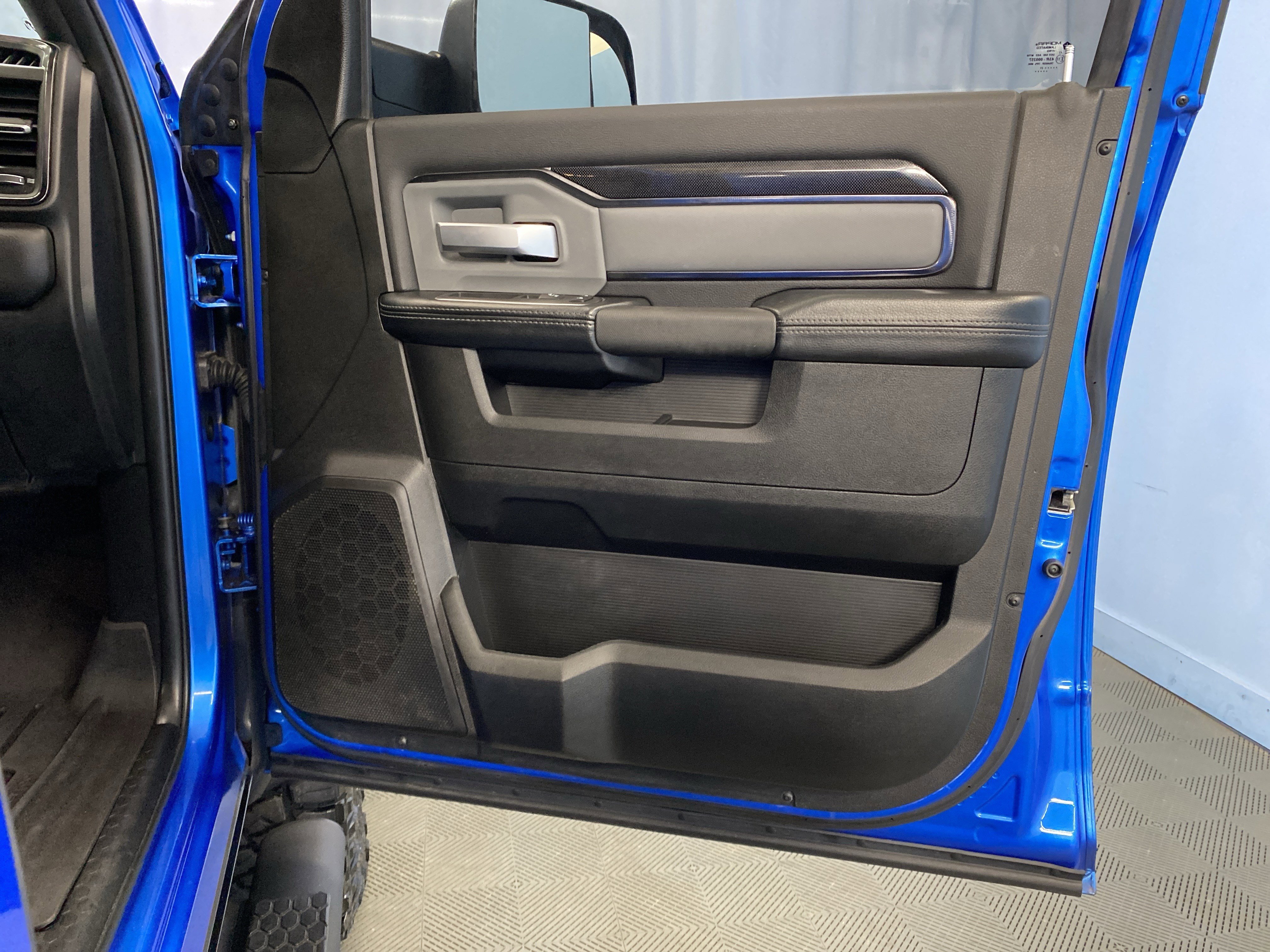 Used 2021 RAM 2500 Power Wagon image 42