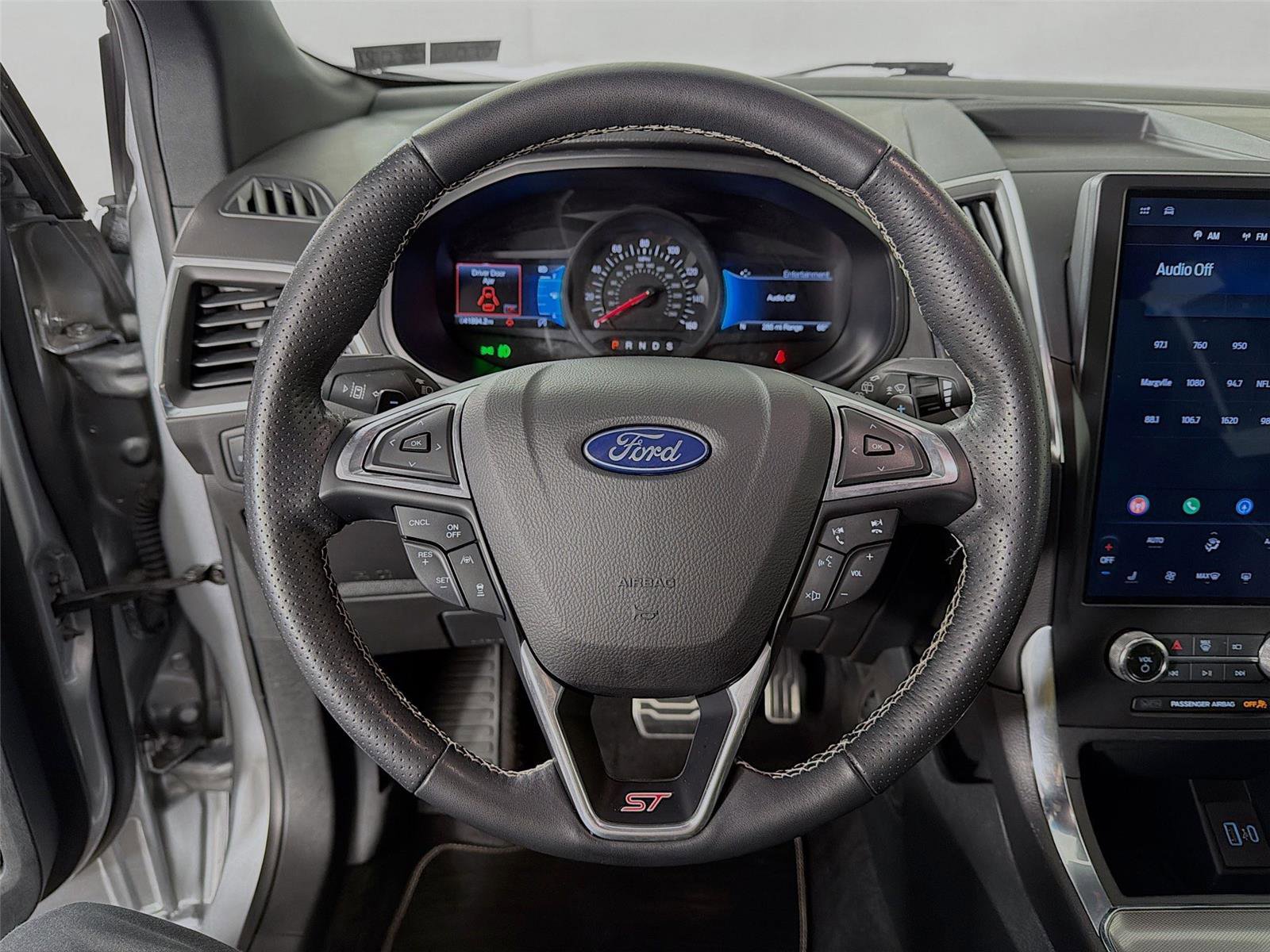 Used 2024 Ford Edge ST AWD/4WD image 12