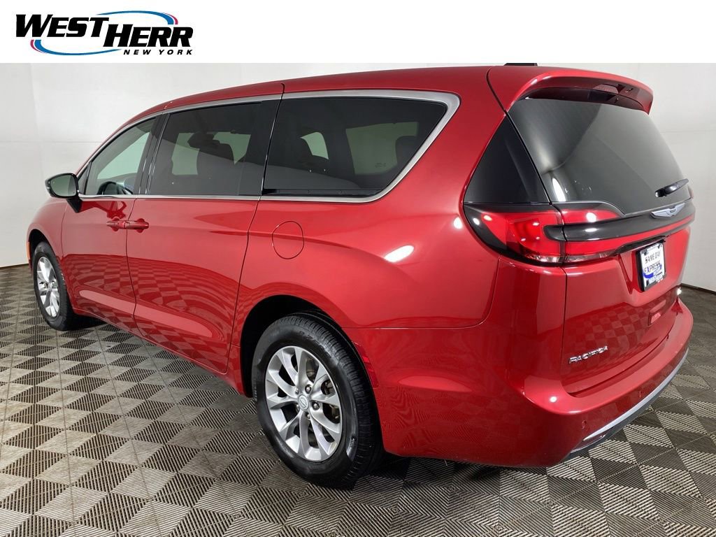 Used 2026 Chrysler Pacifica Select AWD/4WD image 27