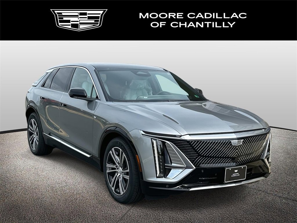 New 2025 Cadillac Lyriq Luxury