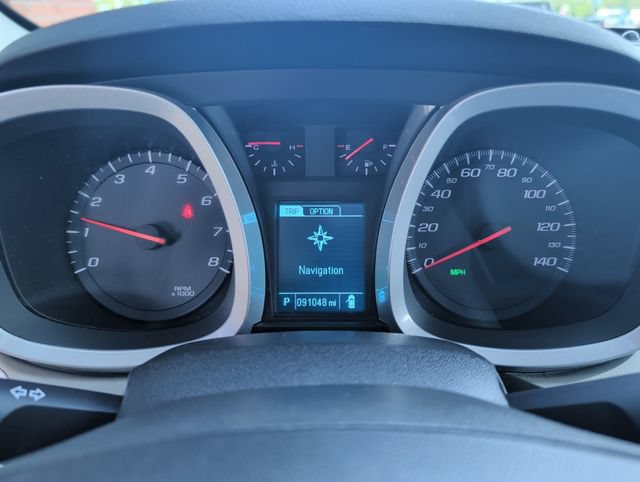 Used 2017 Chevrolet Equinox Premier w/ Enhanced Convenience Package FWD image 16