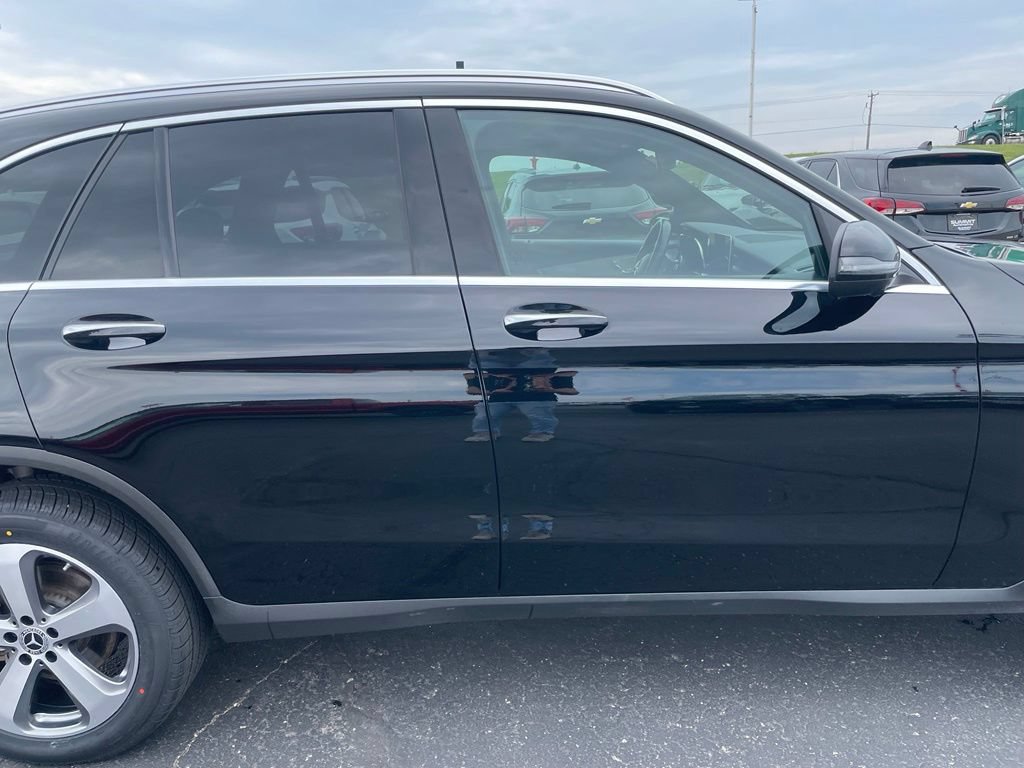 Used 2022 Mercedes-Benz GLC 300 4MATIC image 27