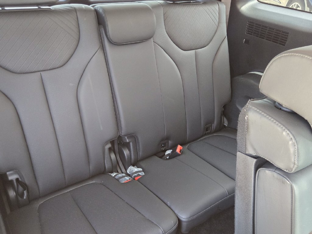 Used 2023 Hyundai Palisade SEL AWD/4WD image 18