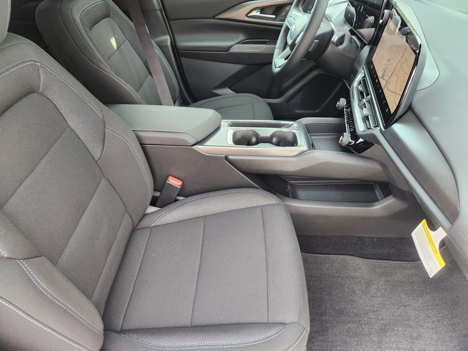 New 2026 Chevrolet Equinox EV LT w/ Comfort Package image 10