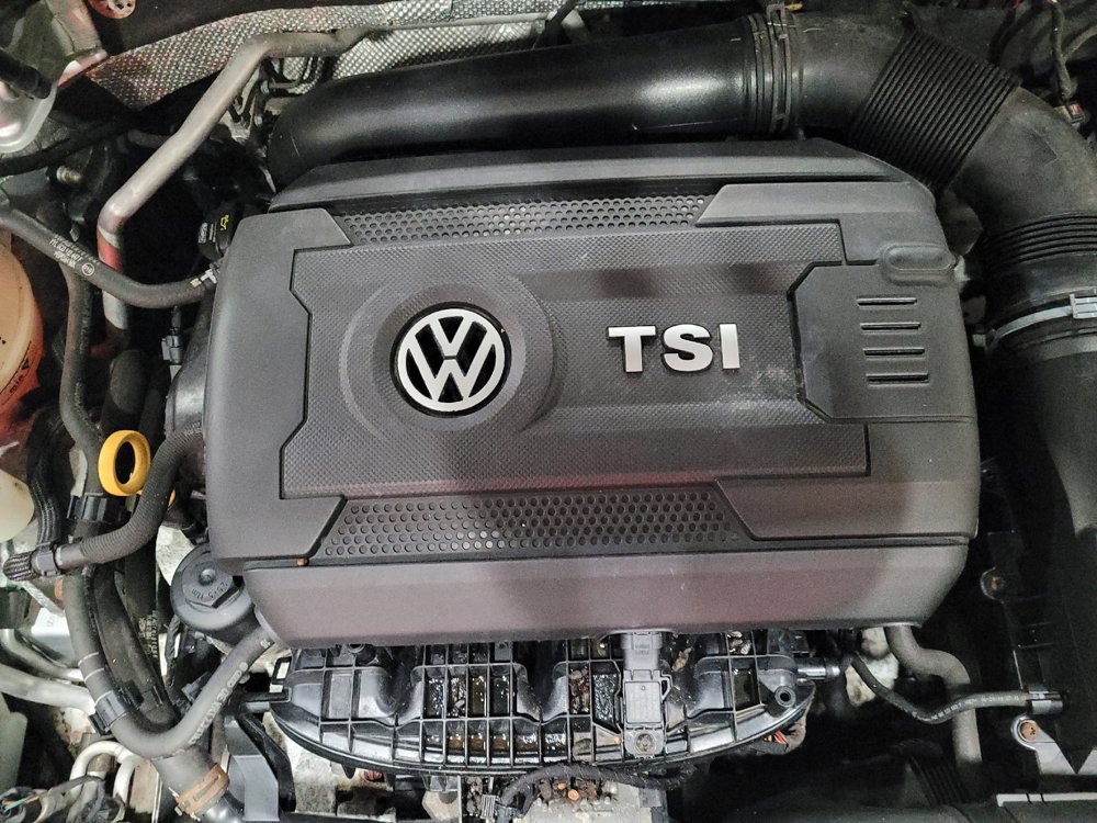 Used 2017 Volkswagen Passat 1.8T S FWD image 30