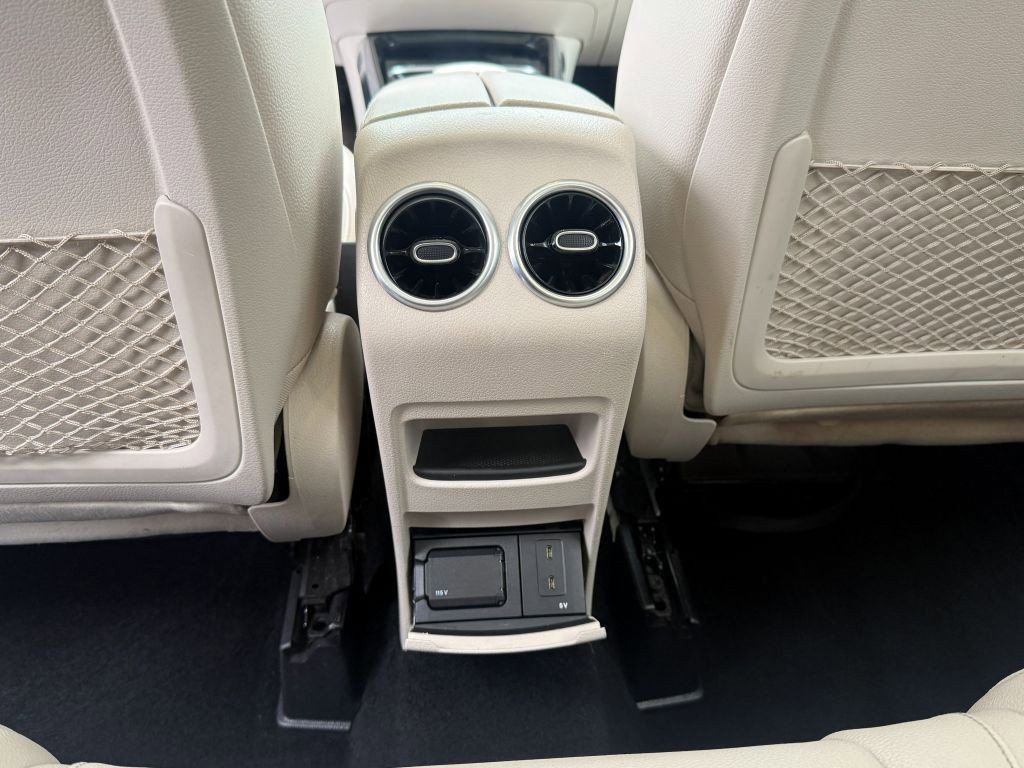 Used 2020 Mercedes-Benz GLB 250 4MATIC image 21