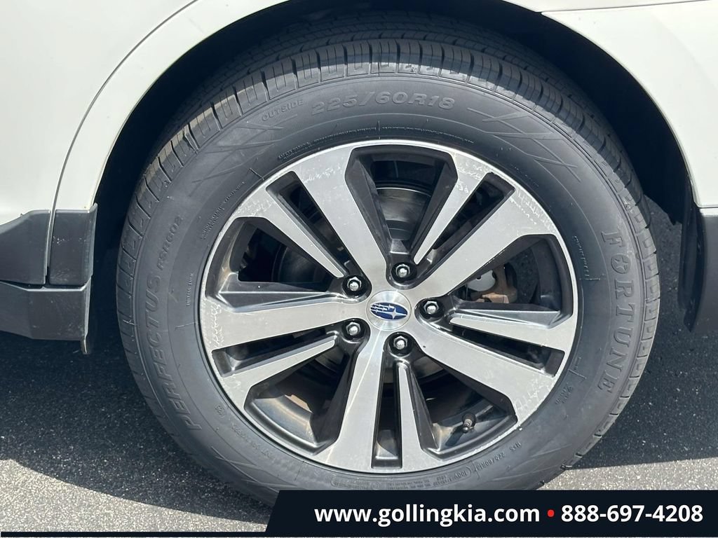 Used 2018 Subaru Outback 2.5i Limited AWD/4WD image 6