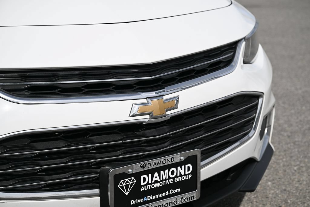 Used 2016 Chevrolet Malibu LT FWD image 10