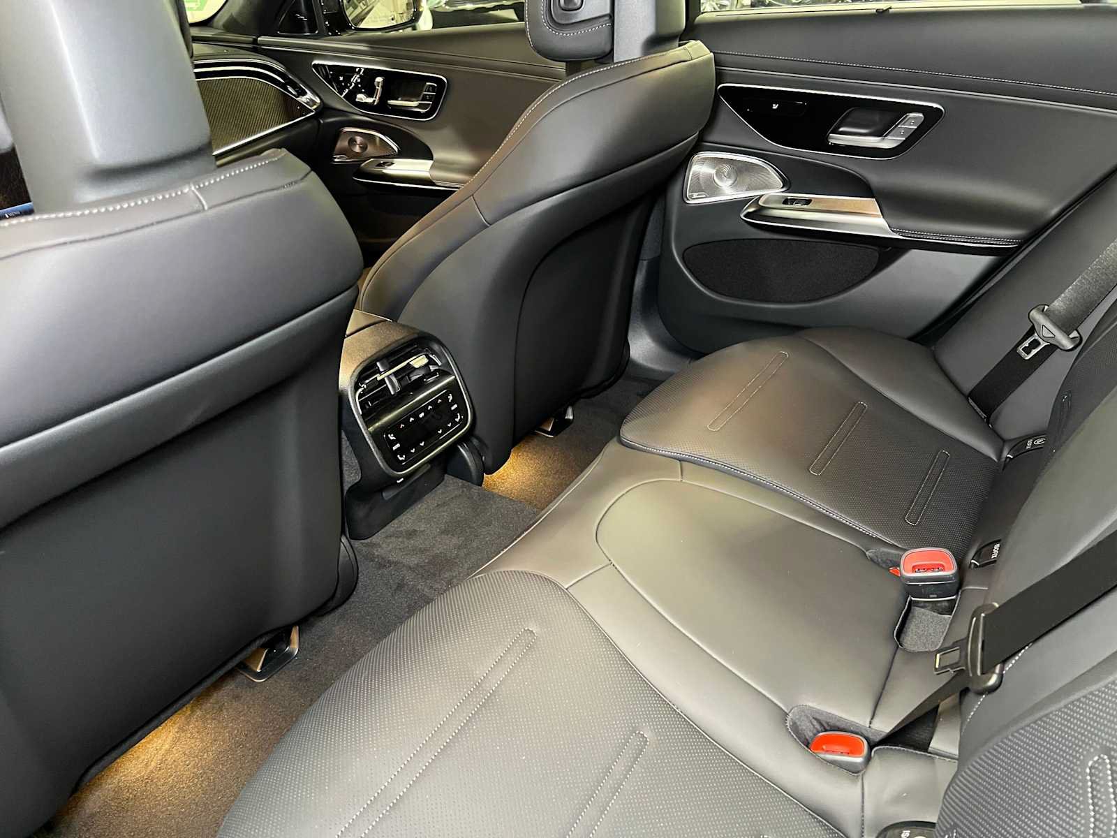 New 2027 Mercedes-Benz E 53 AMG e 4MATIC Wagon image 21