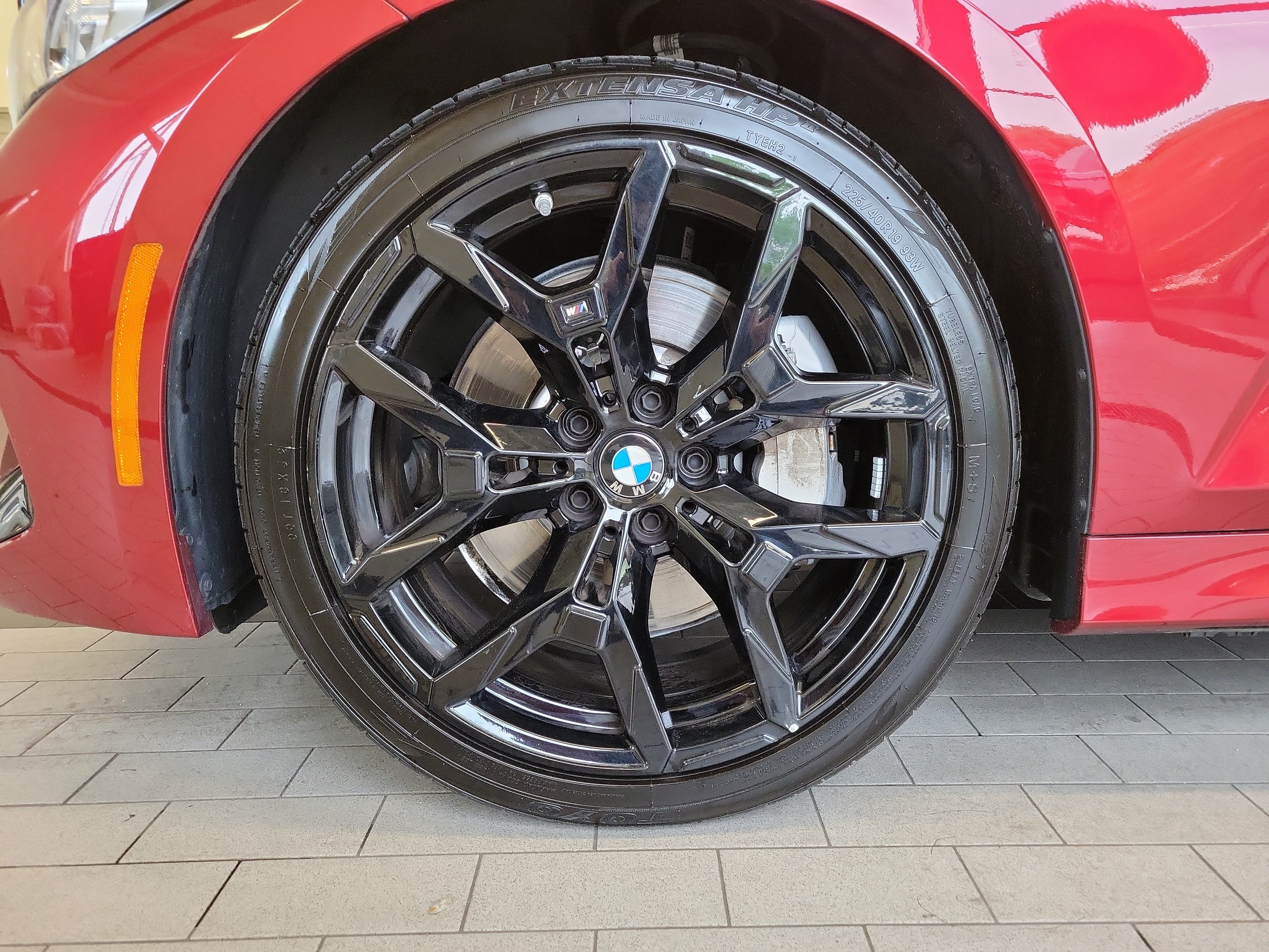 Used 2026 BMW 330i xDrive Sedan w/ M Sport Package AWD/4WD image 12