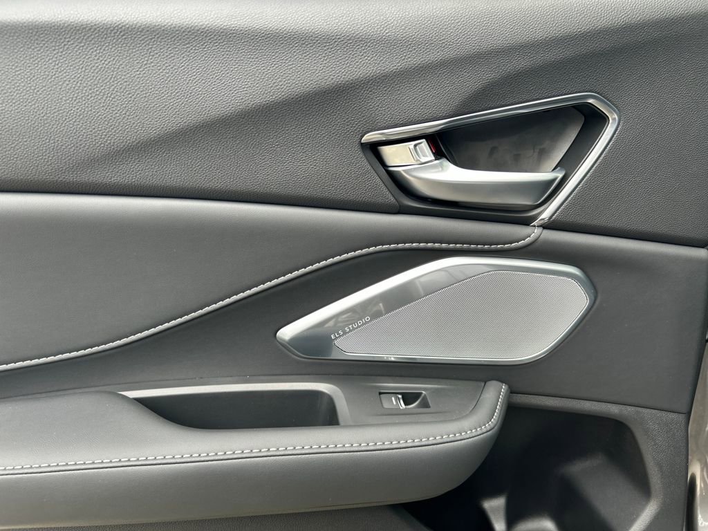 New 2025 Acura RDX SH-AWD image 23