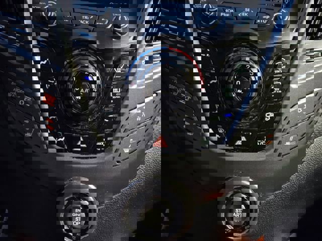 Used 2016 Hyundai Veloster Turbo image 26