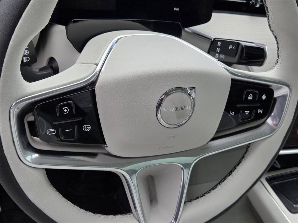 New 2025 Volvo EX90 Ultra w/ Protection Package Premier image 22