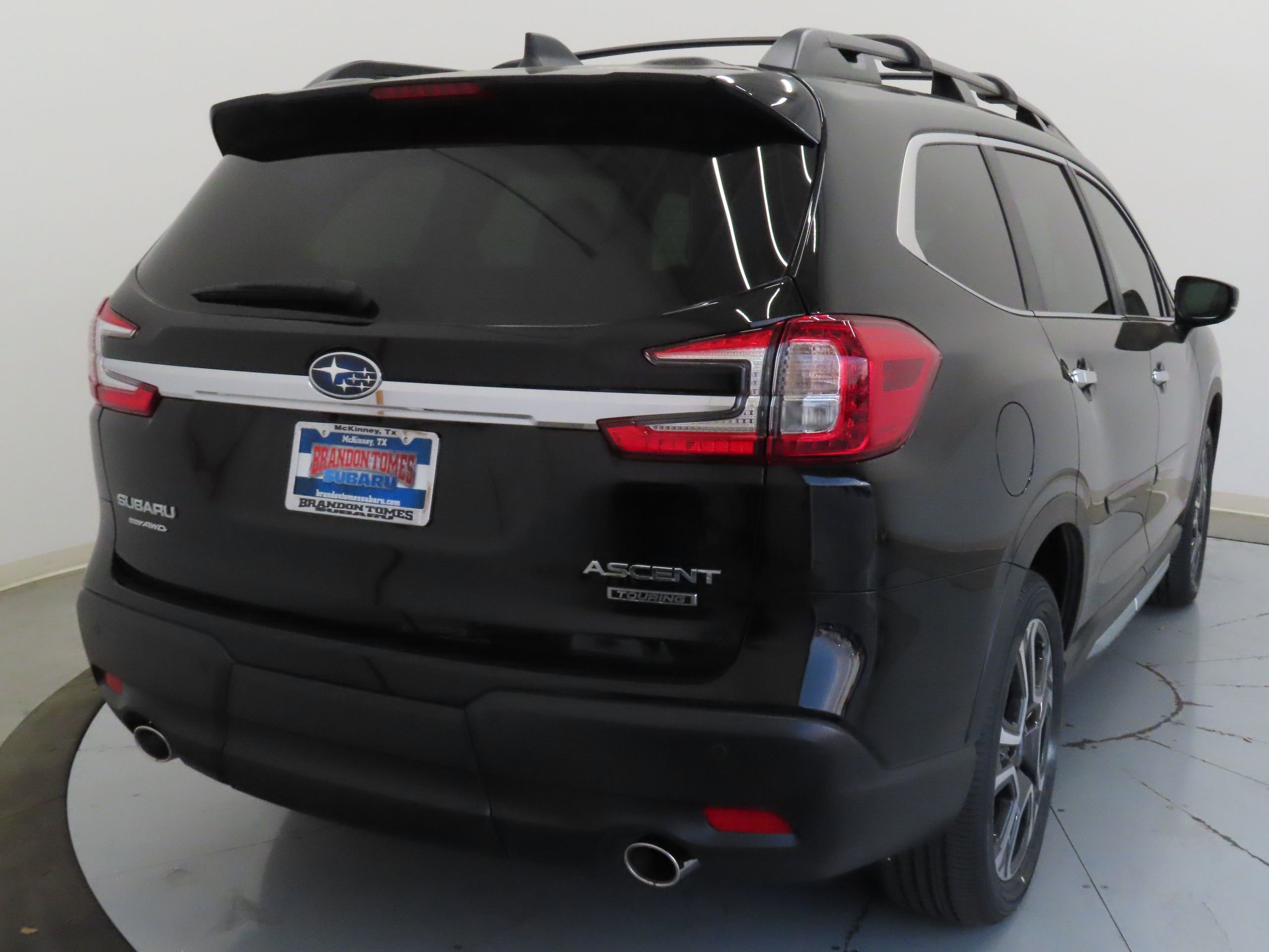 New 2026 Subaru Ascent Touring AWD/4WD image 3