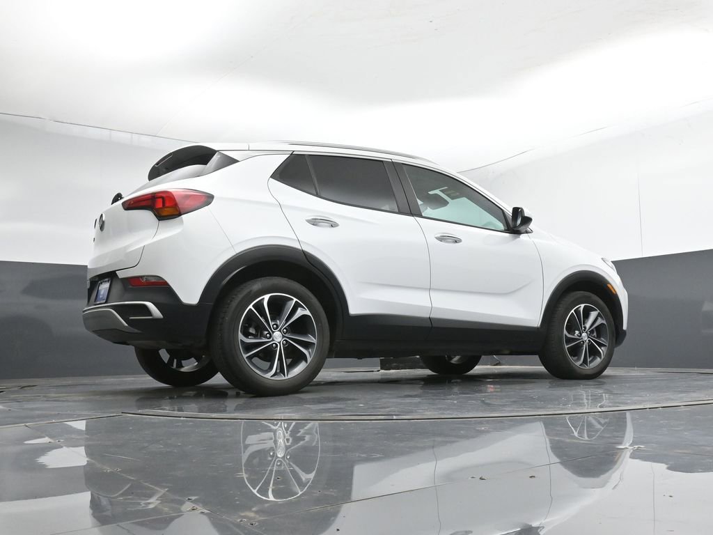 Used 2022 Buick Encore GX Select FWD image 44