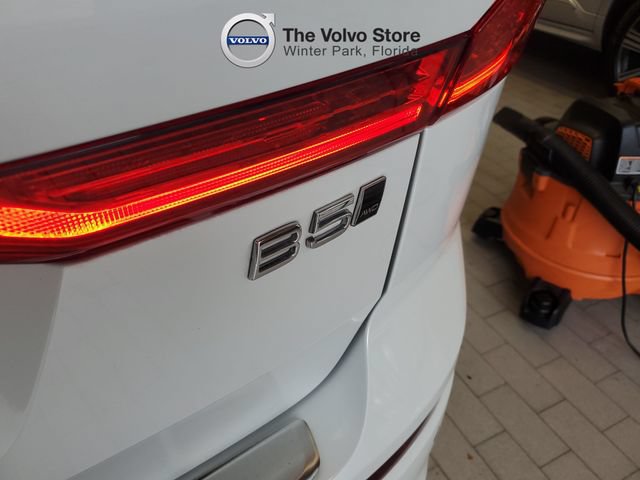 Certified 2023 Volvo XC60 B5 Plus w/ Protection Package Premier AWD/4WD image 7
