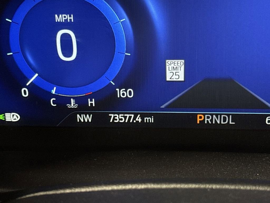 Used 2022 Ford Explorer Platinum w/ Equipment Group 601A AWD/4WD image 13