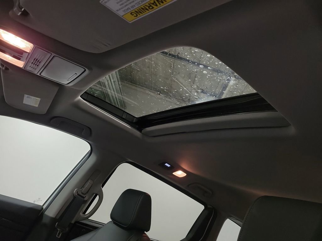 Used 2023 Honda Odyssey EX-L image 14