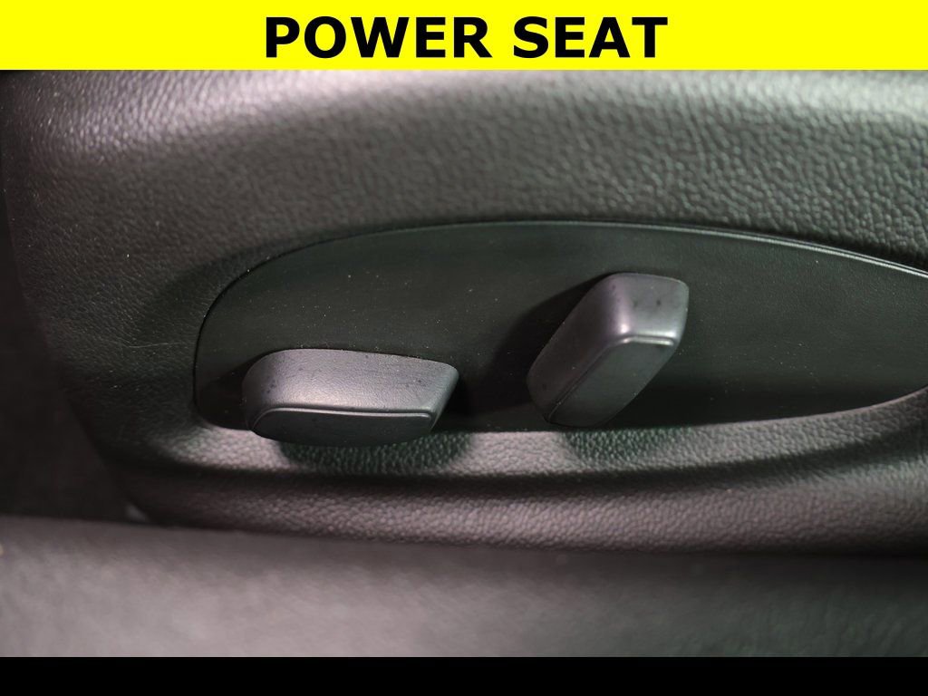 Used 2022 Chevrolet Camaro LT w/ RS Package image 11