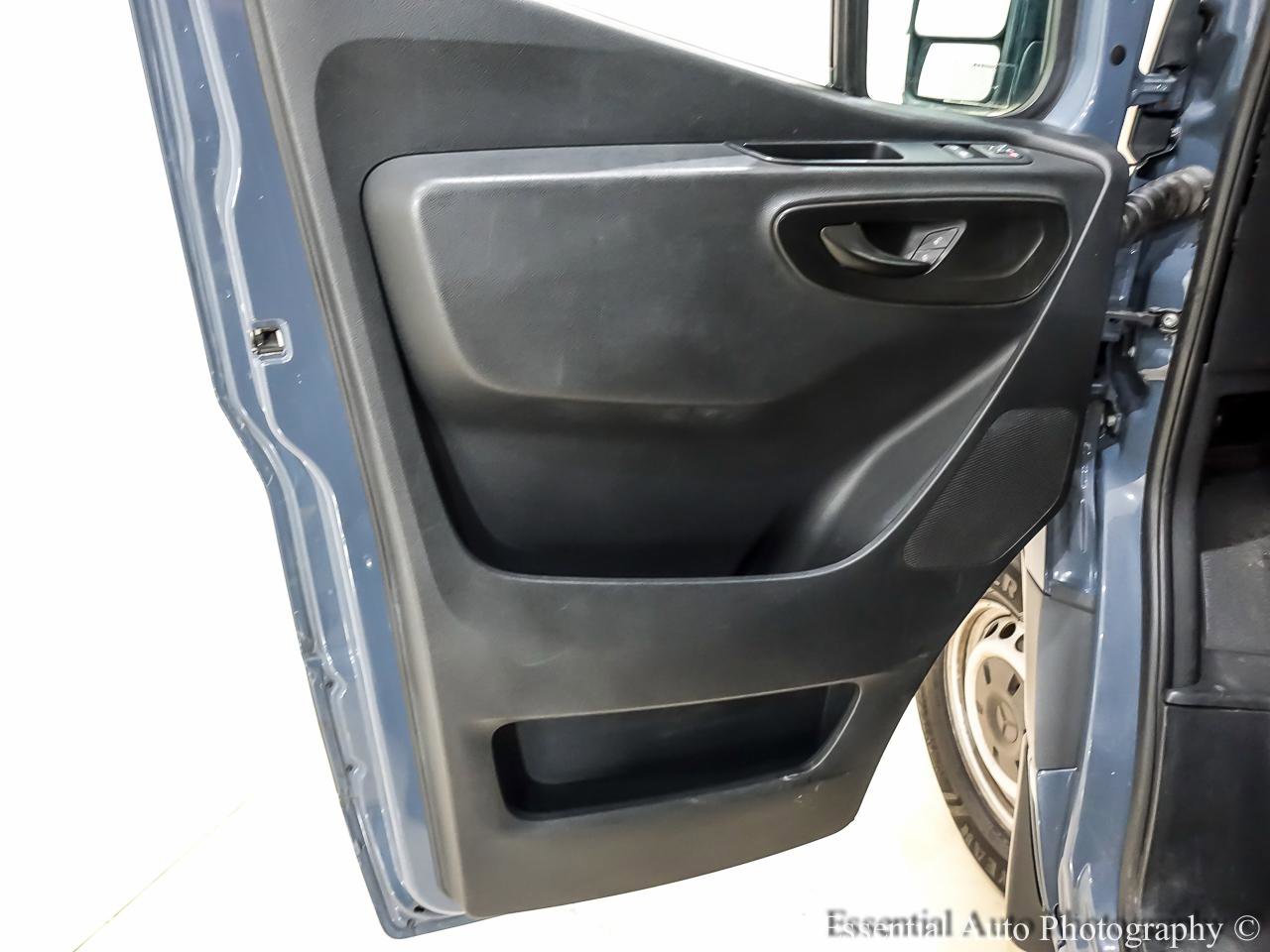 Used 2019 Mercedes-Benz Sprinter 170 image 14