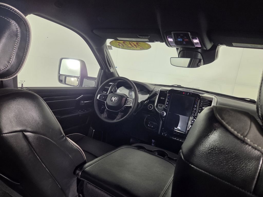 Certified 2026 RAM 2500 Laramie AWD/4WD image 31