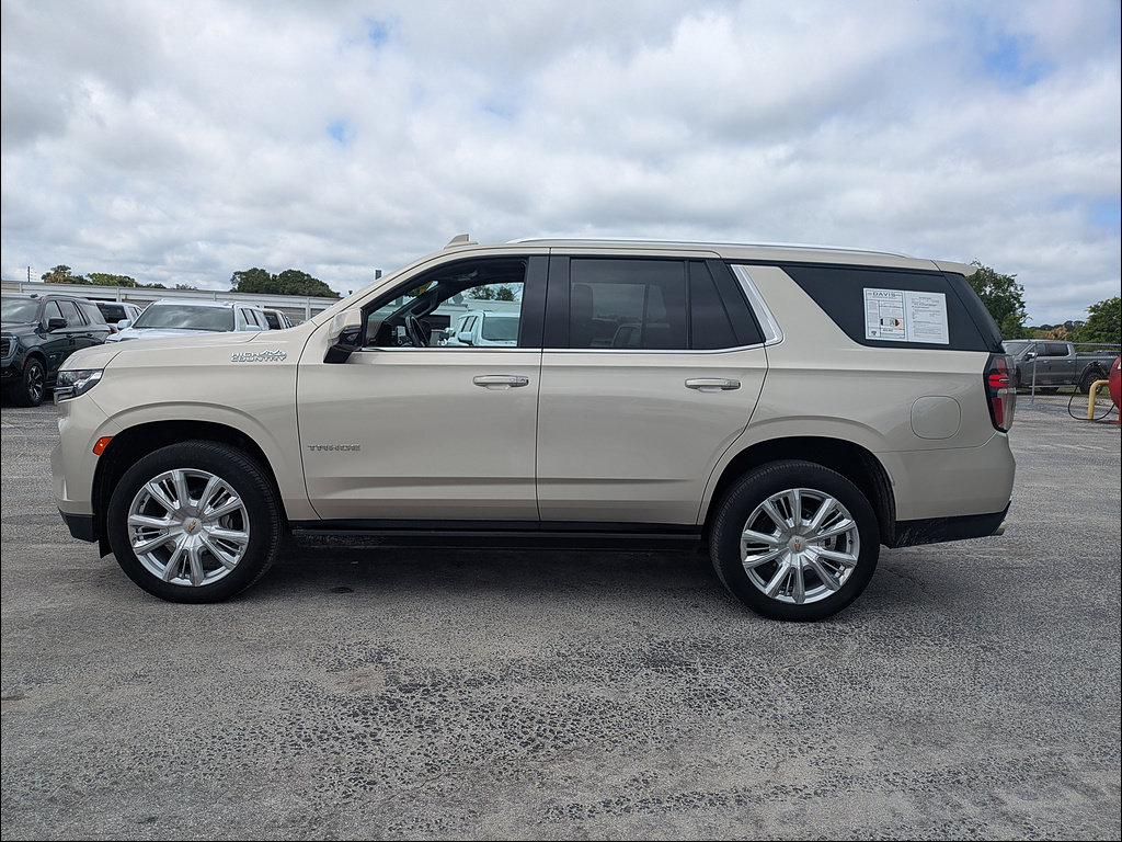 Certified 2021 Chevrolet Tahoe High Country AWD/4WD image 4