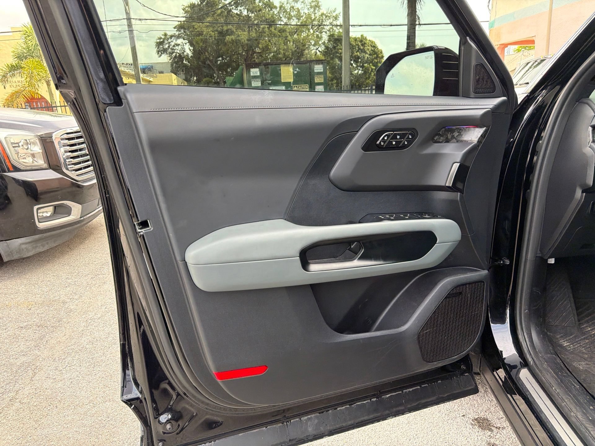Used 2027 Kia Telluride SX Prestige X-Pro AWD/4WD image 21