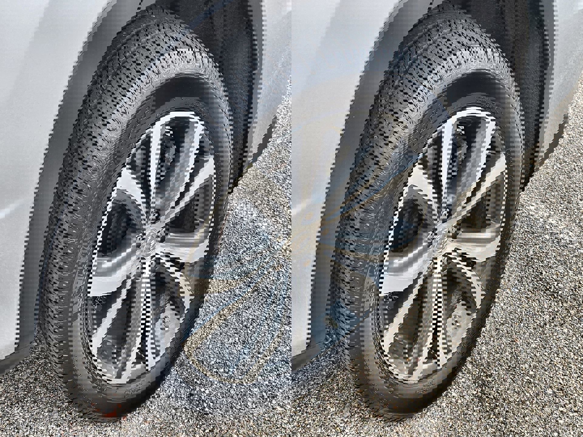 Used 2016 Lexus RX 450h AWD w/ Accessory Package image 10