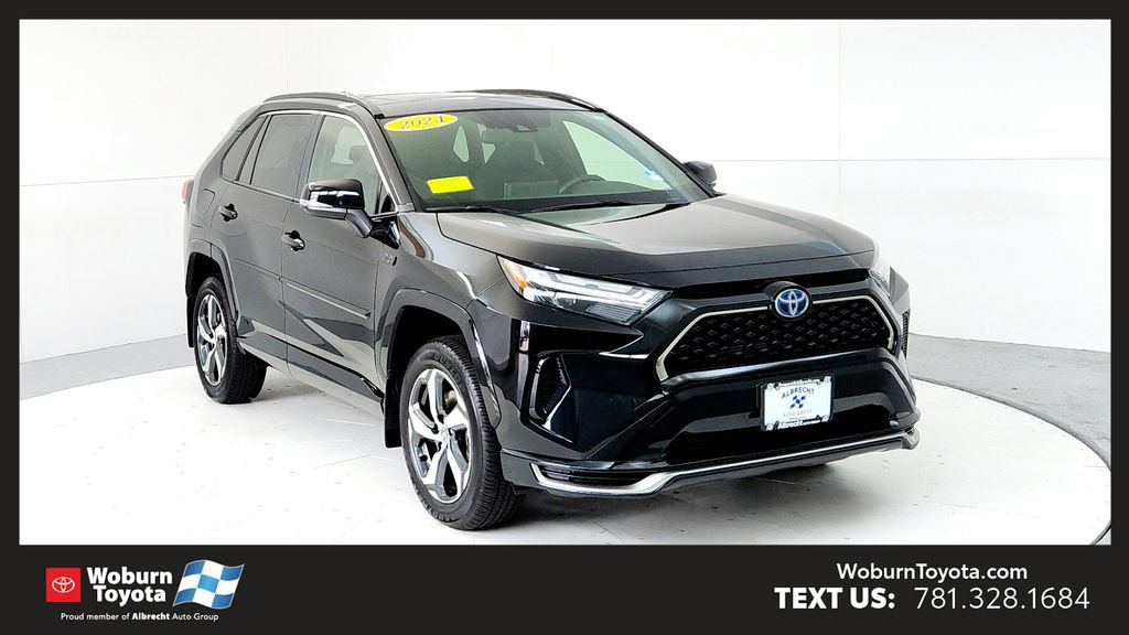 Used 2024 Toyota RAV4 SE w/ Weather & Moonroof Package AWD/4WD image 1