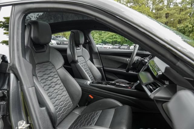 Used 2022 Audi e-tron GT Premium Plus w/ Performance Package AWD/4WD image 37