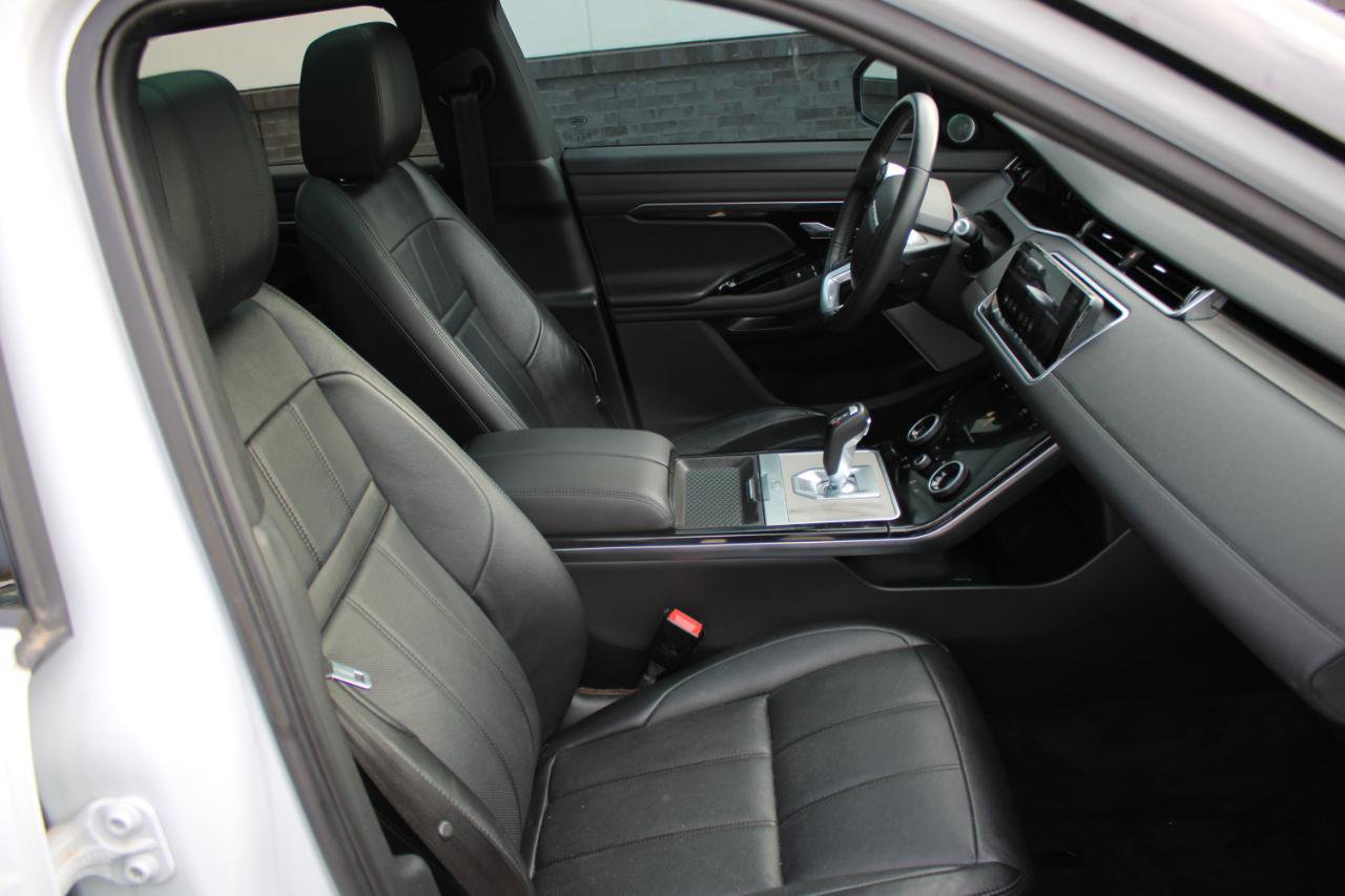 Used 2020 Land Rover Range Rover Evoque SE image 12