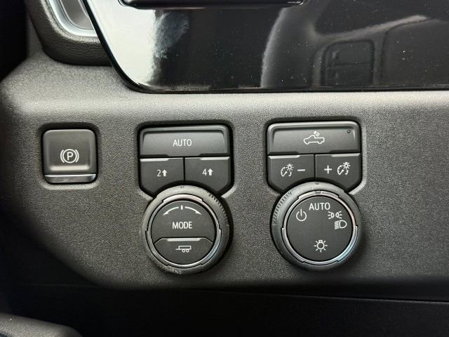 New 2026 Chevrolet Silverado 1500 LT image 25