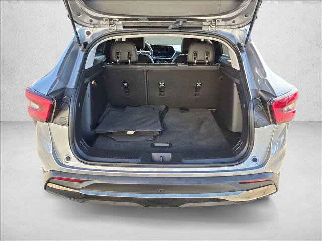 Used 2025 Chevrolet Trax ACTIV w/ Driver Confidence Package FWD image 6