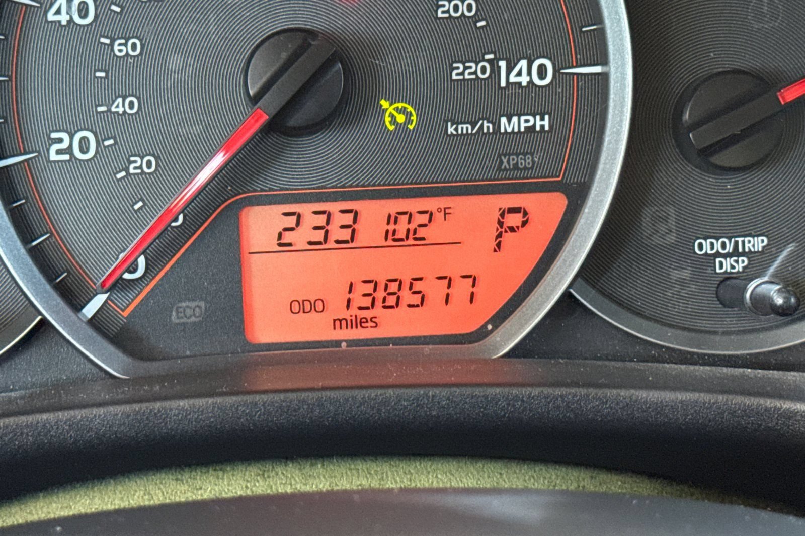 Used 2012 Toyota Yaris LE FWD image 37