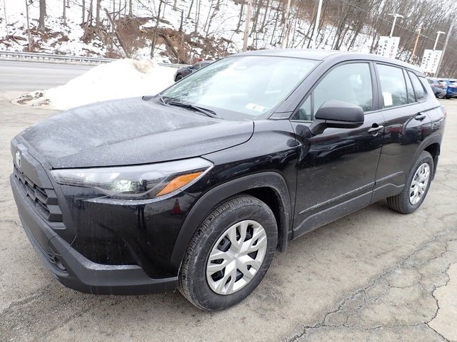 New 2026 Toyota Corolla Cross L image 8