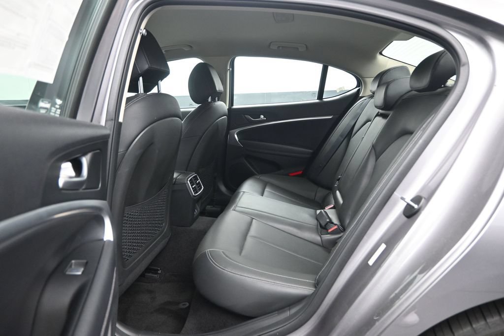 Used 2025 Genesis G70 2.5T AWD/4WD image 26