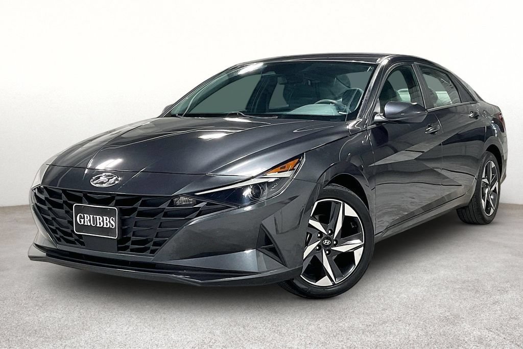 Used 2023 Hyundai Elantra SEL w/ Convenience Package FWD image 14